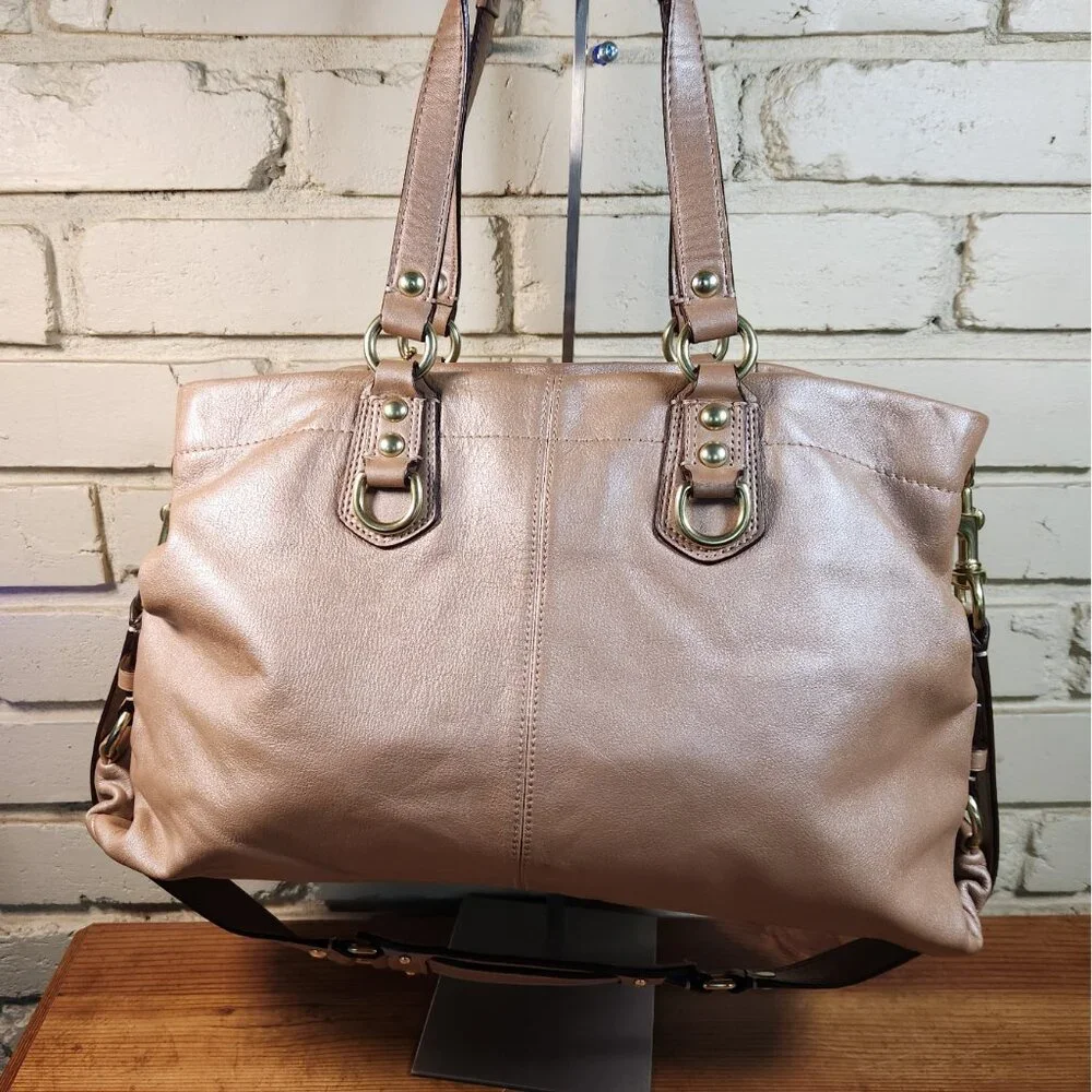 Euc Coach Ashley Gold Leather Rare Shoulder Bag Purse